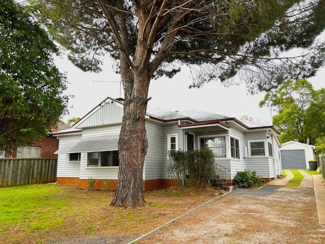 16 Raglan St, NSW 2340