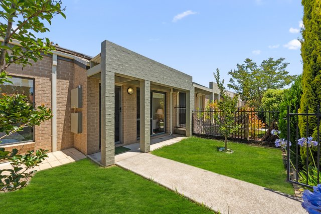 10 Rolls Street, ACT 2913