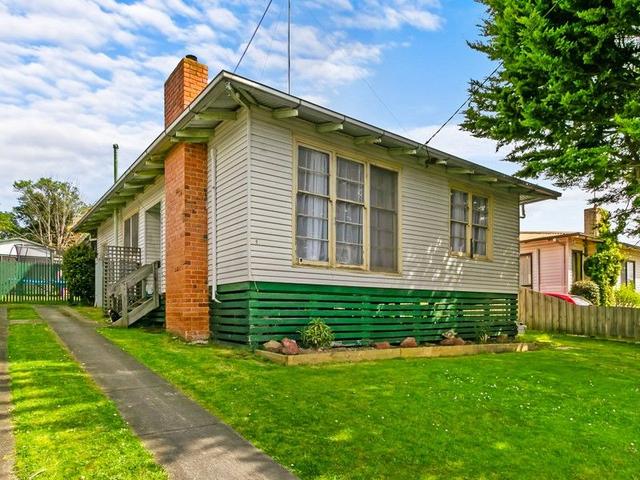 11 Doolan Street, VIC 3840