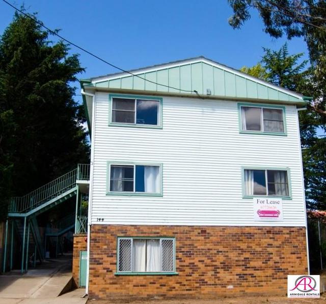 1/144 Mann St, NSW 2350