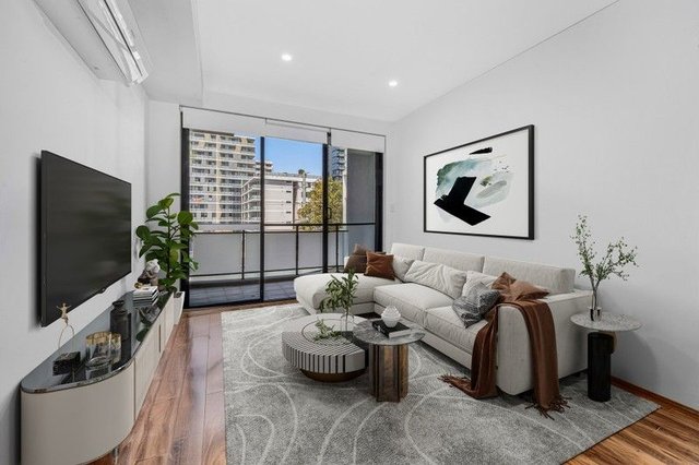 13/6 Station  Street, NSW 2140