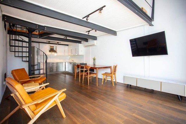 16/3 Greenway Street, WA 6000