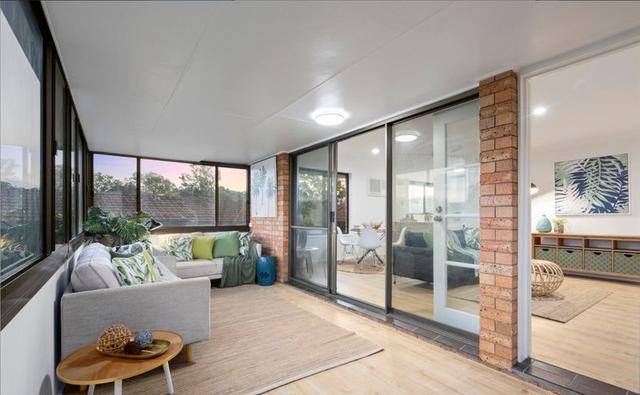 1/4 Melrose Place, QLD 4215