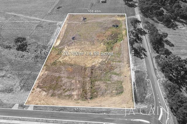 2 Golden Wattle Place, VIC 3764