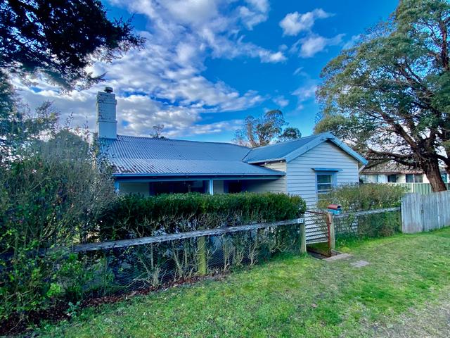 52 Cowper, NSW 2622