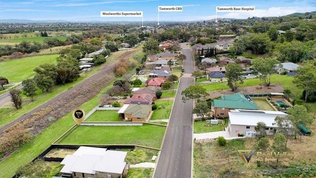 67 Valley Drive East, NSW 2340
