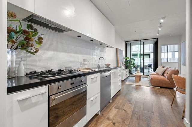 231/2 Gillies Street, VIC 3041