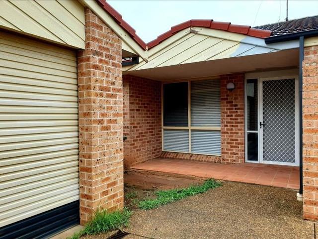 9B Corundum Close, NSW 2558
