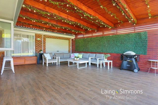 69 Swan Circuit, NSW 2168