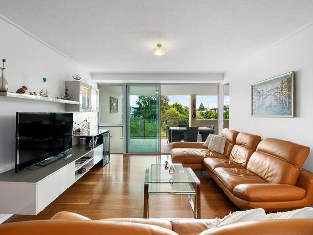 224/16 Waterline Crescent, QLD 4171