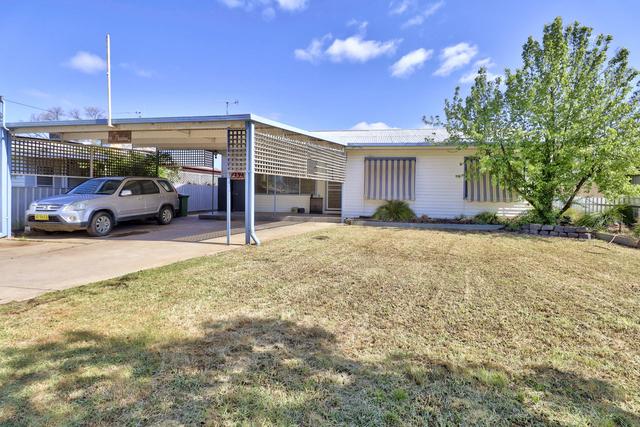 232 Burchfield Avenue, NSW 2710