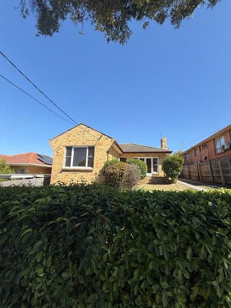 11 Lincoln Drive, VIC 3105