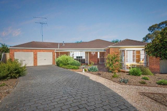 8 Binbrook Court, VIC 3216