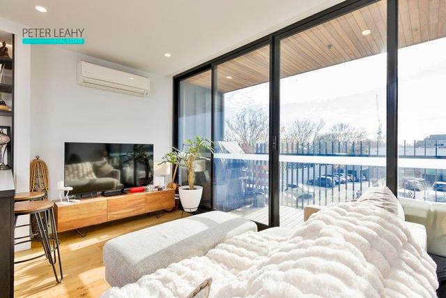 Unit 212/250 Gore St, VIC 3065