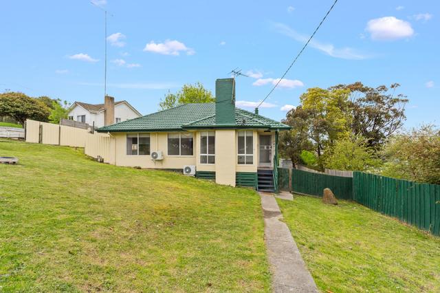 4 Doolan Street, VIC 3840