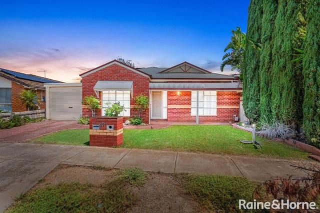 11 Clarendon Drive, VIC 3338