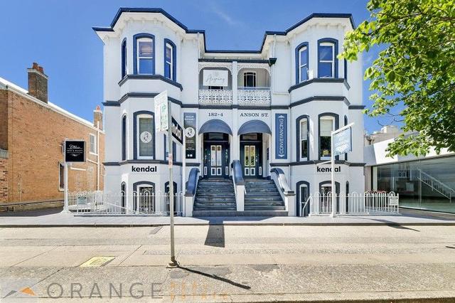 8/182 Anson  Street, NSW 2800