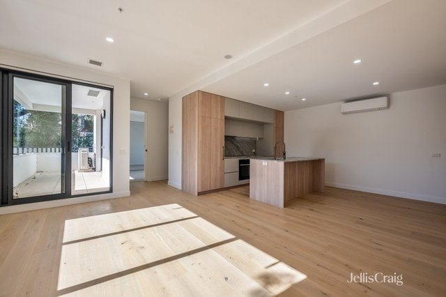 102/11A Keiller Street, VIC 3188