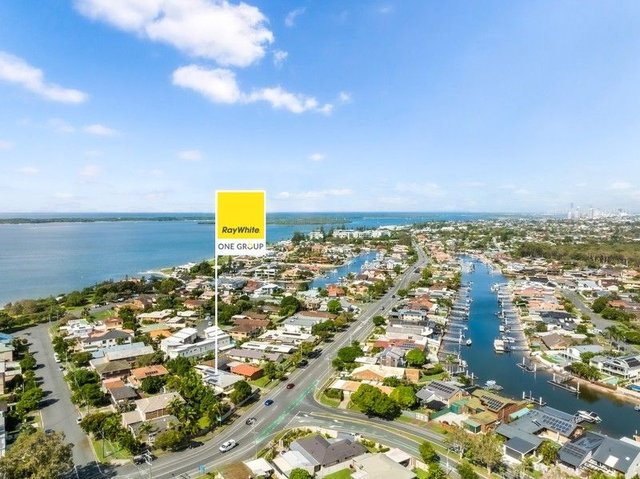 407 Bayview St, QLD 4216