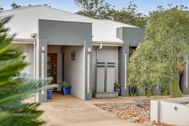 8 Manooka Crescent, QLD 4352
