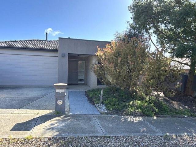 7 Willowbrae Way, VIC 3331