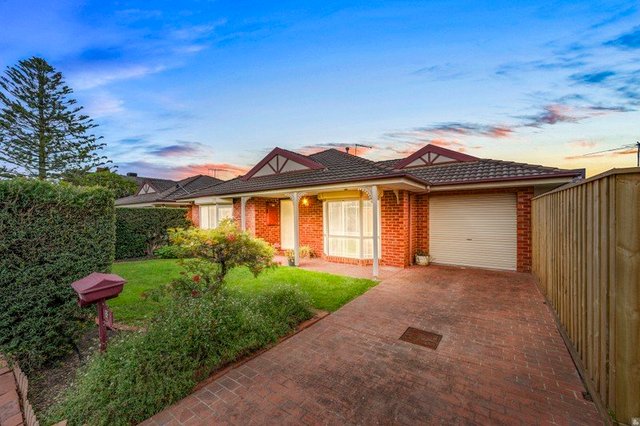 22 Howard Street, VIC 3076