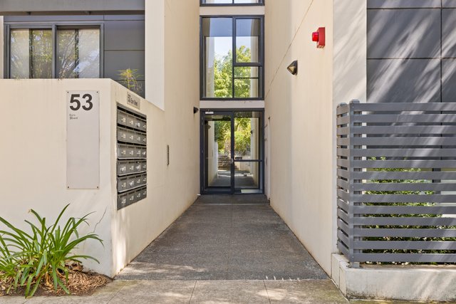 126/53 Eyre Street, ACT 2604