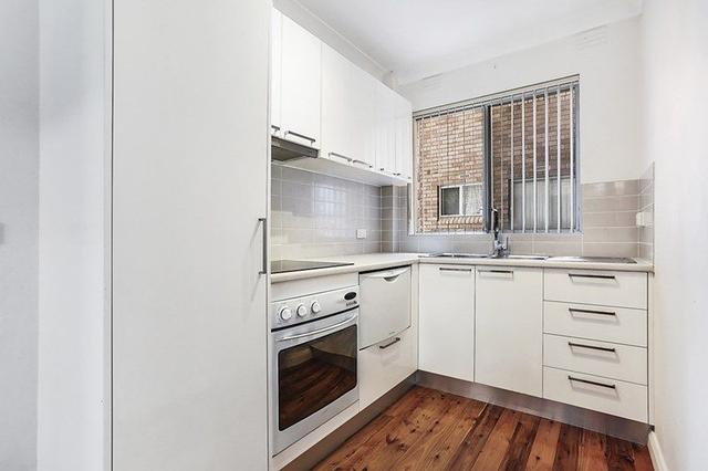 4/21 Romilly Street, NSW 2210