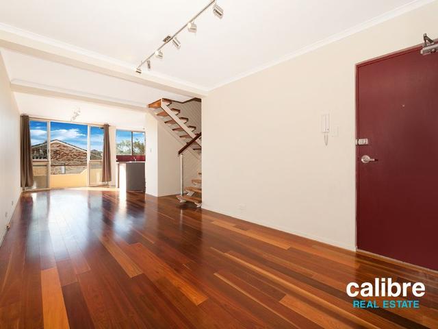 6/37 Chasely  Street, QLD 4066