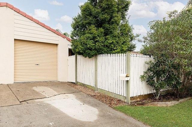 1/196 Whiting Street, QLD 4215