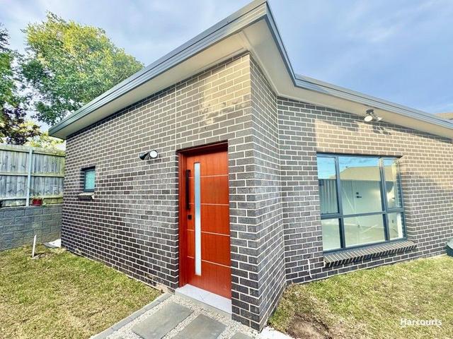 76A University Drive, NSW 2560
