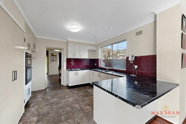 1 Essey Place, NSW 2160