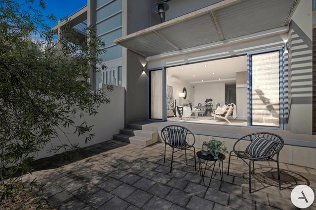 1/139 Blamey Crescent, ACT 2612