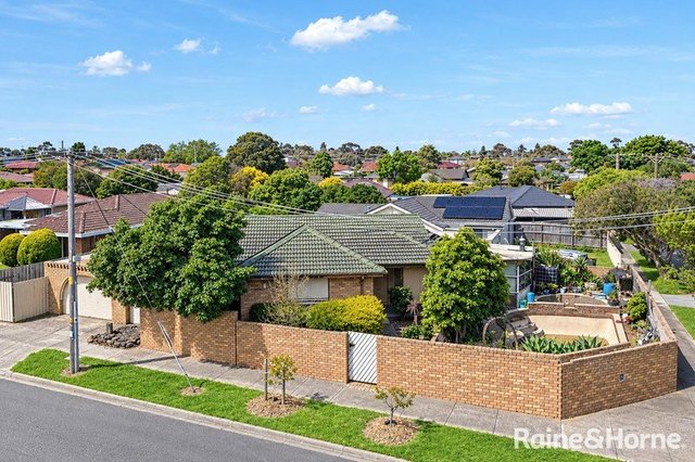 4 Magnolia Avenue, VIC 3021