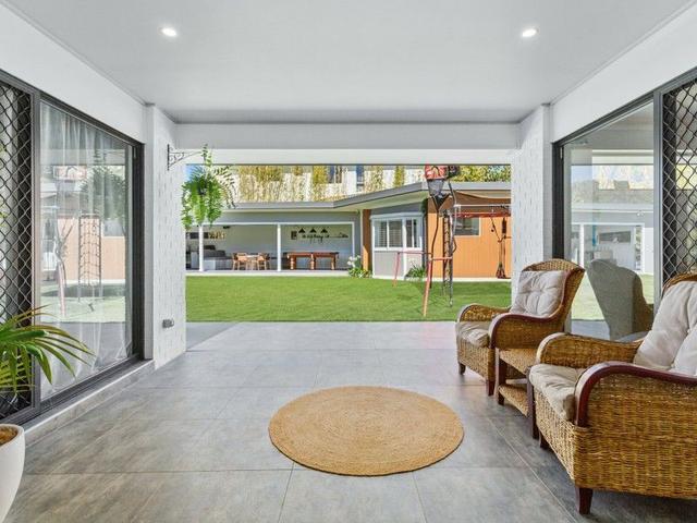 3 Sittella Lane, QLD 4211