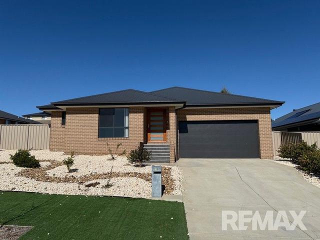 10 Nolan Street, NSW 2650