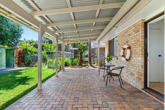 2/15 Third Avenue, QLD 4221