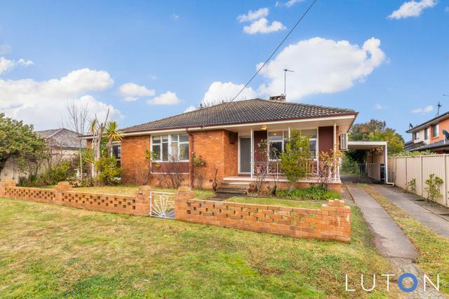 5 Broughton Place, NSW 2620