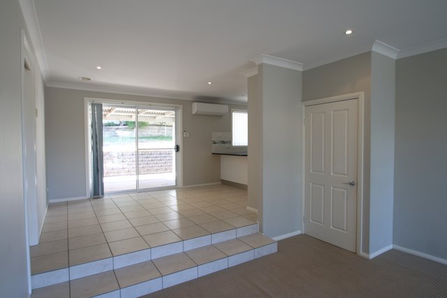 1B Maroney Close, NSW 2800