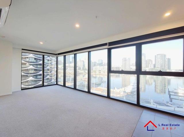 711/8 Pearl River Road, VIC 3008