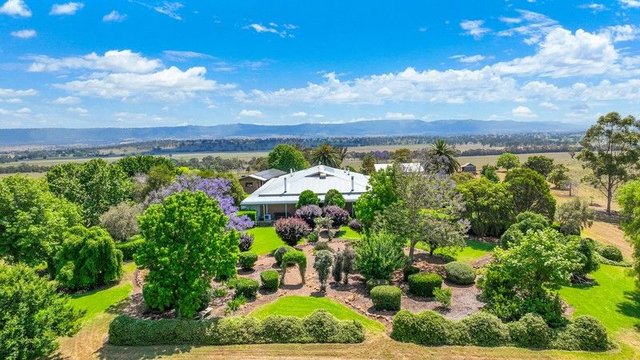 2022 New England Highway, NSW 2337