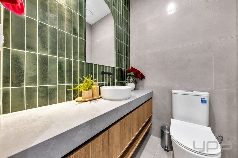 https://images.allhomes.com.au/property/photo/d55ac14e55645fa6332ea28879c4051a_hd.jpg