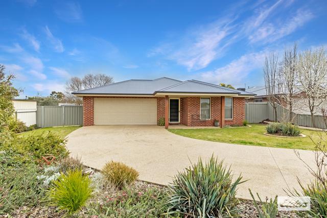 41 Gilson Place, NSW 2643