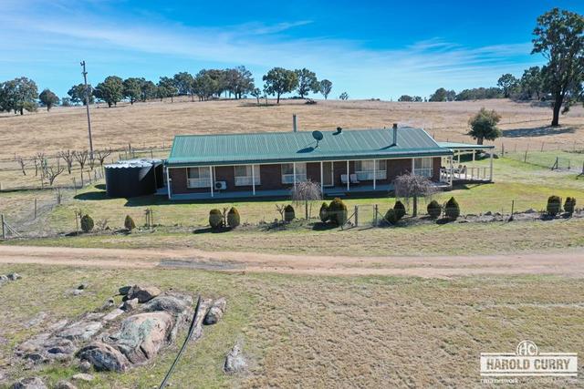 165 Roos Road, NSW 2372