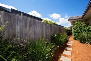 Side of House (2019-10-13)