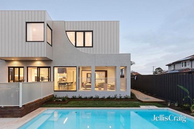 15 Castella Street, VIC 3079