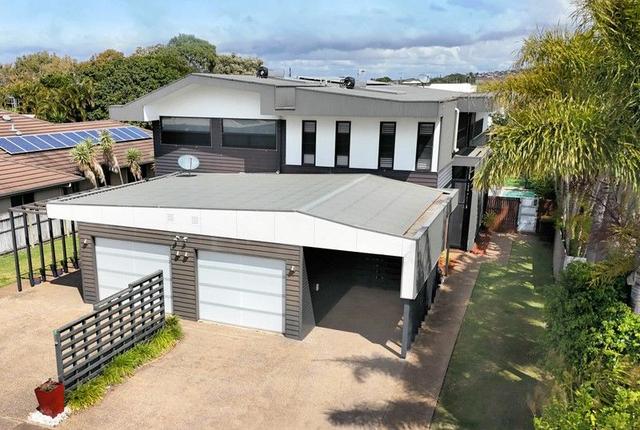 Unit 2/10 Trinity Cl, QLD 4670