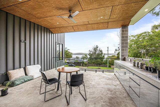 321 Dobell Drive, NSW 2267