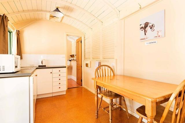 Carriage 1/123 Commonage Rd, WA 6281