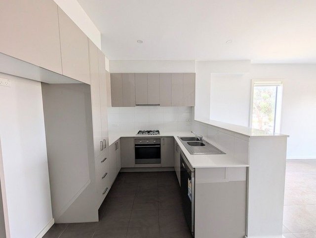 6/25 Lygon Drive, VIC 3064